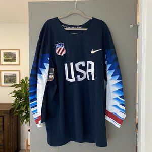 Nike USA Hockey Jersey - Size XL - New with Tags